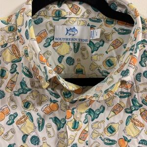 SOUTHERN TIDE MARG MADNESS PERFORMANCE POLO SHIRT